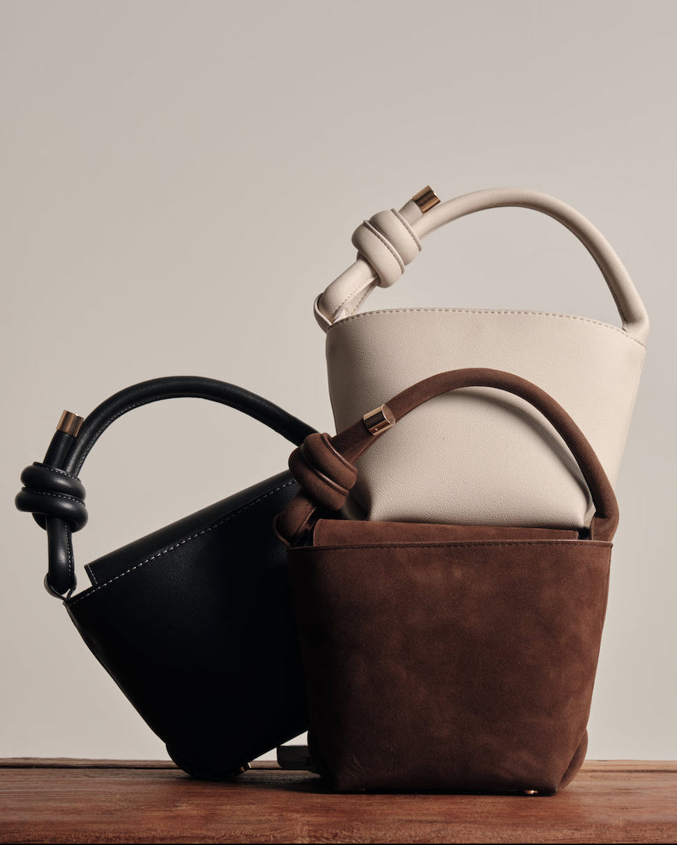 Vegan leather bucket bag in suede and vegan leather